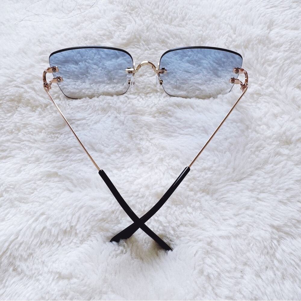 Laurel Clear Blue Rimless Sleek Sunglasses - Picture 9 of 11